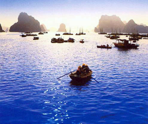 Bahía de Halong: paraíso tropical en Asia